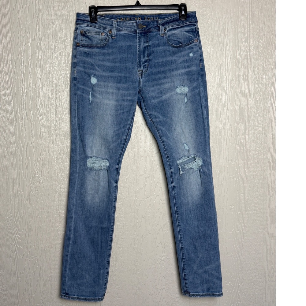 American Eagle Slim Straight Distressed Blue Jeans Mens 34x32 Medium Wash